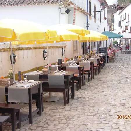 Casa Do Castelo - Hébergement de vacances *